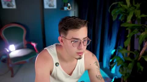 Leo online show from January 12, 6:01 pm