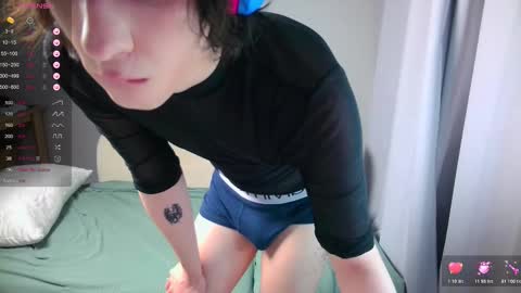 leonkissboy online show from March 5, 5:31 pm