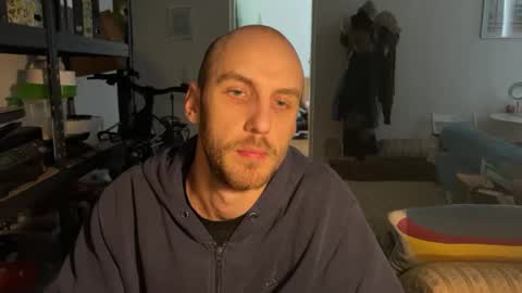 Leon online show from October 13, 12:11 pm