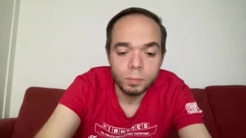 Snapshot of leroidesaulnes chatting on October 19, 3:59 pm leroidesaulnes online show from October 19, 3:59 pm