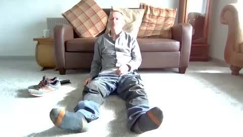 Snapshot of letmestrip chatting on September 30, 1:36 pm paul online show from September 30, 1:36 pm