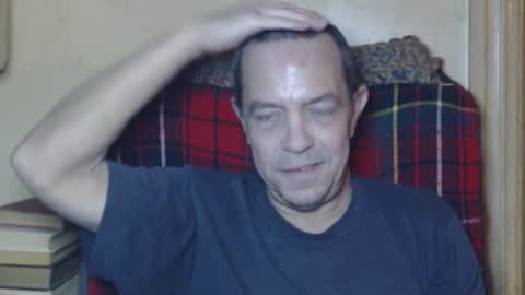 levon48 online show from December 19, 1:28 am