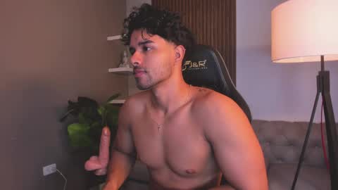 Liam Collins online show from April 13, 12:06 pm