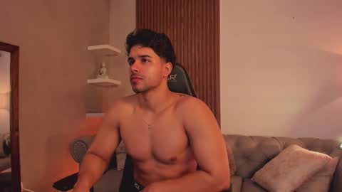 Liam Collins online show from February 13, 11:59 am