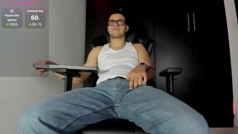 Liam online show from January 8, 12:16 am