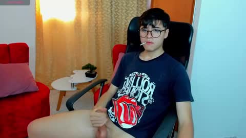 Snapshot of liam_orion chatting on March 7, 7:05 pm LIAM online show from March 7, 7:05 pm