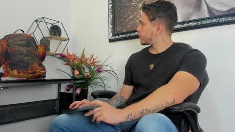 Liam online show from January 29, 12:02 pm