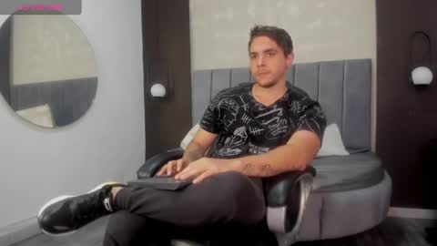 Liam online show from March 11, 7:14 pm