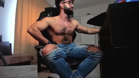 Liam online show from February 13, 10:53 am