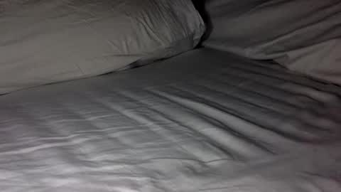 LIL i online show from December 21, 9:45 pm