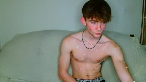 lilbearxxxx online show from April 15, 10:10 pm