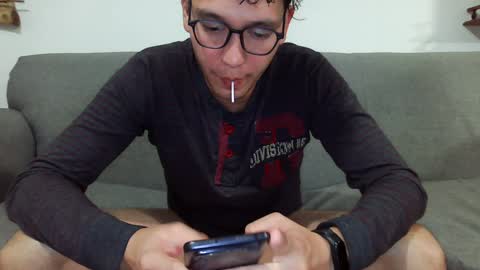 Snapshot of lobomx19 chatting on January 7, 3:16 am Lobo online show from January 7, 3:16 am