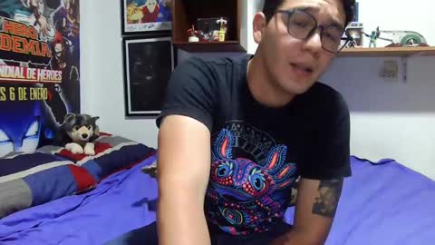 Snapshot of lobomx19 chatting on September 13, 1:17 am Lobo online show from September 13, 1:17 am