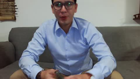 Snapshot of lobomx19 chatting on January 27, 1:48 am Lobo online show from January 27, 1:48 am