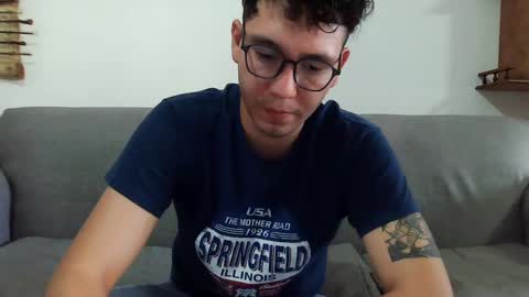 Snapshot of lobomx19 chatting on March 8, 3:54 pm Lobo online show from March 8, 3:54 pm