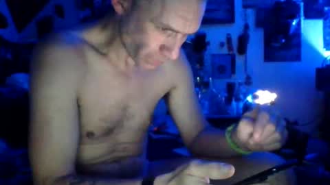 loganpax online show from November 2, 6:06 am