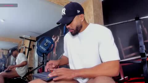 U can call me Logan online show from September 11, 3:05 am