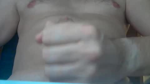 lonesomelust83 online show from February 1, 8:07 pm