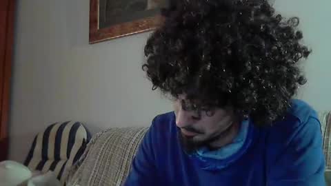Snapshot of longnight5 chatting on December 6, 7:56 pm Alejandro Rulitos Twitter longnight55 Intagram 5longnight5 online show from December 6, 7:56 pm
