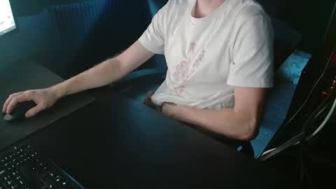 Loofy Art online show from November 1, 1:26 pm