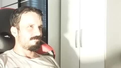 Lucas online show from February 11, 12:58 pm