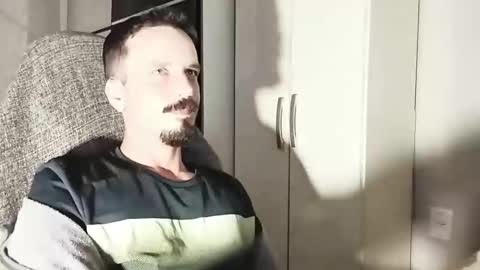 Lucas online show from October 11, 10:58 pm