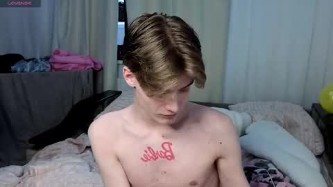 louie_evans online show from February 11, 7:57 am