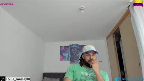 louis_marley_ online show from February 26, 10:00 pm