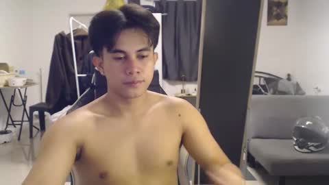 loverboyph04 online show from September 20, 11:43 am