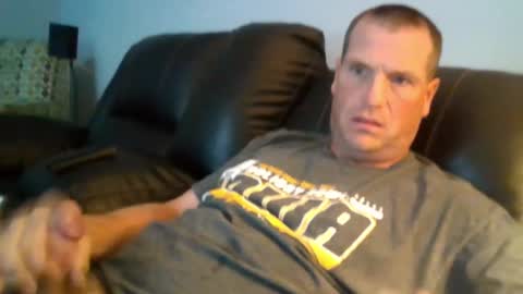 Snapshot of lovetocum37 chatting on September 8, 3:22 pm lovetocum37 online show from September 8, 3:22 pm