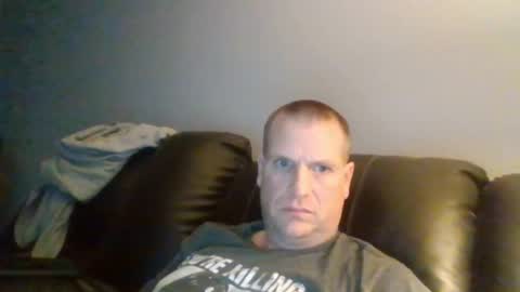 Snapshot of lovetocum37 chatting on March 6, 3:57 am lovetocum37 online show from March 6, 3:57 am