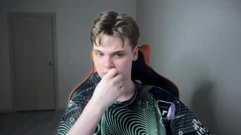 Lucas Gill online show from January 6, 11:31 pm