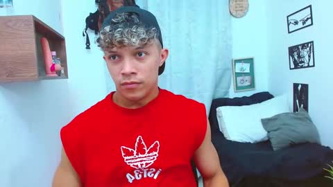 Lucas Luxx online show from November 5, 7:38 pm