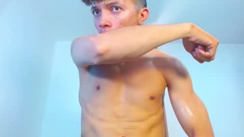 Lucas Luxx online show from February 21, 1:45 pm