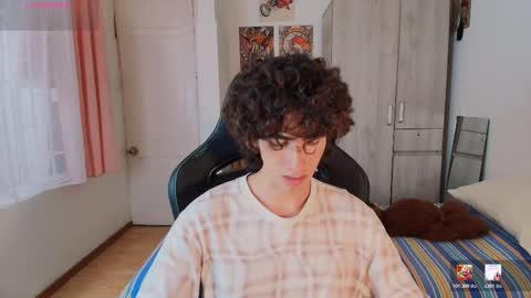 lucas_xo online show from January 13, 9:19 pm