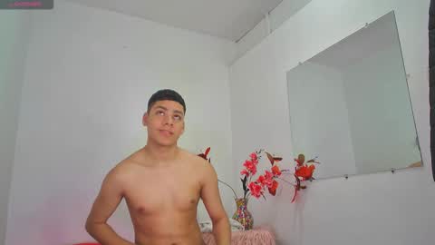 LUCAS TORREZ online show from December 3, 4:51 am