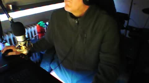        call me  Stefan online show from February 13, 6:46 pm