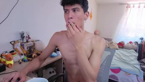 Lu Independent Model online show from February 13, 5:51 pm