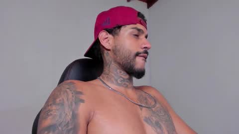 Luigi Vitale online show from January 8, 1:22 am