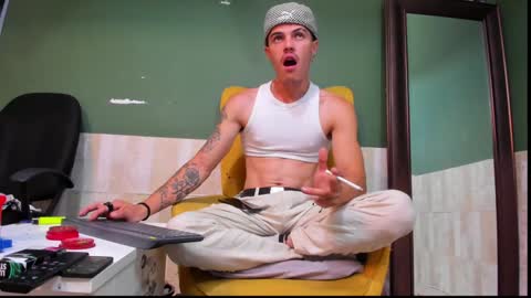 Luis AS online show from January 12, 10:12 am