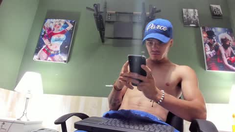 Luis AS online show from December 6, 11:54 am