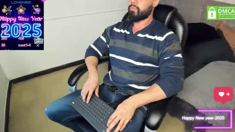 luke diaz7 online show from December 17, 2:41 am