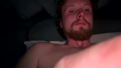 Snapshot of lukeeeeey96 chatting on October 27, 11:18 pm lukeeeeey96 online show from October 27, 11:18 pm