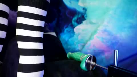 lukewildone online show from December 14, 1:12 am