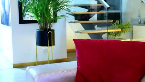 Lukhas f4f online show from November 12, 12:05 am