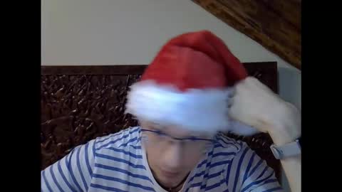 Andrew independent model 2000-0000 CET daily online show from December 20, 8:38 pm