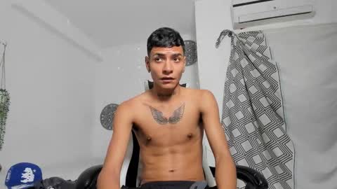 lunay_bigcock420 online show from November 21, 9:08 am