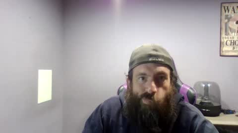 Snapshot of luv2likslit611455 chatting on September 22, 8:03 am Luv2likslit online show from September 22, 8:03 am