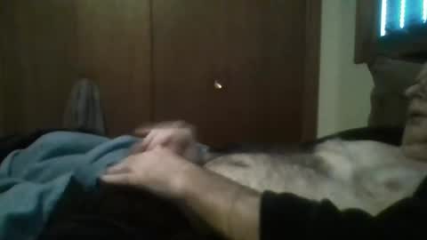 Snapshot of luvtowatch75 chatting on December 17, 4:11 pm luvtowatch75 online show from December 17, 4:11 pm