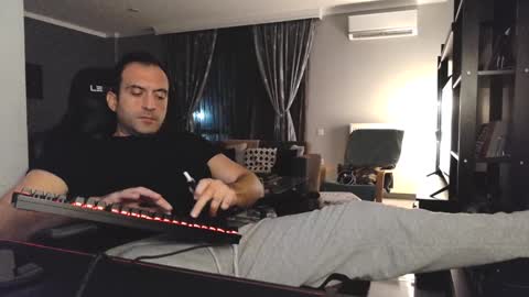 ready to cum online show from December 3, 7:33 pm